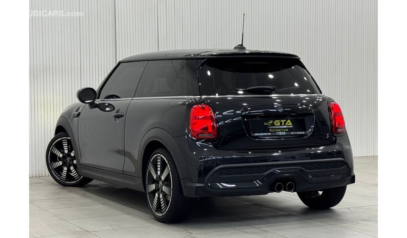 ميني كوبر إس 2023 Mini Cooper S, Jan 2027 Mini Warranty, 2026 Mini Service Pack, Very Low Kms, GCC