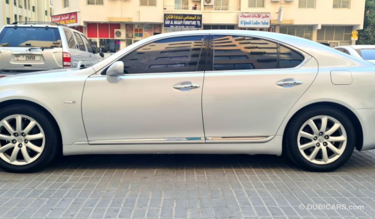 لكزس LS 460 لكزس 460 وارد اليابان  2007