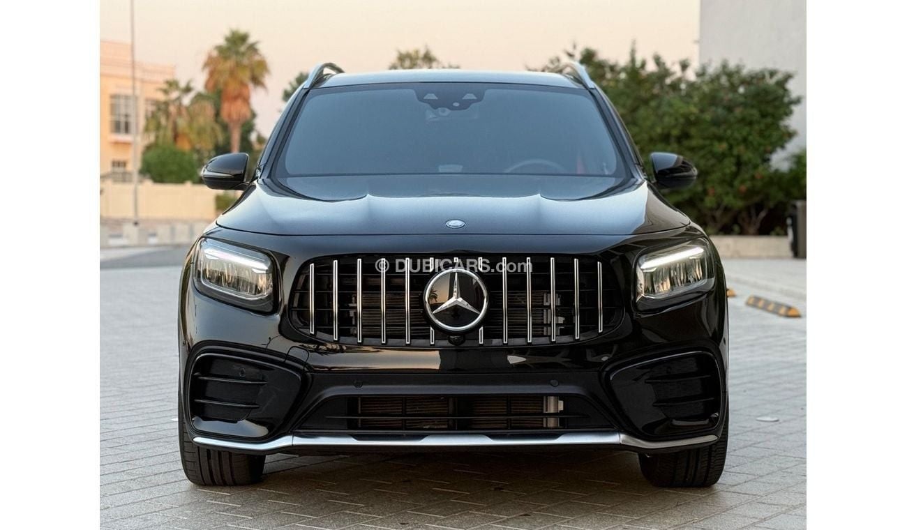 مرسيدس بنز GLB 35 AMG 4MATIC 2.0L (302 HP) 4Matic AMG Under Warranty Till 2027