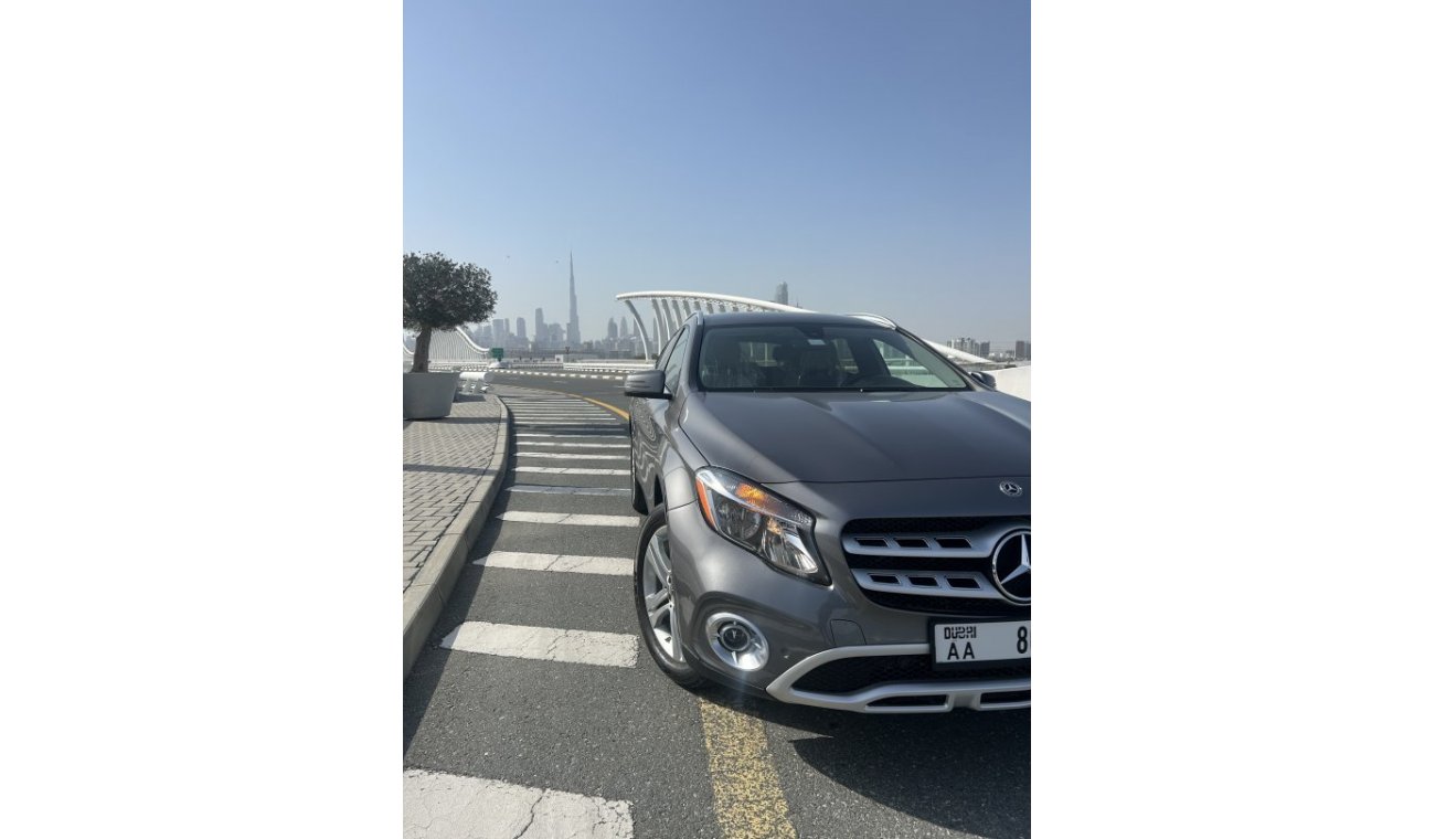 مرسيدس بنز GLA 250