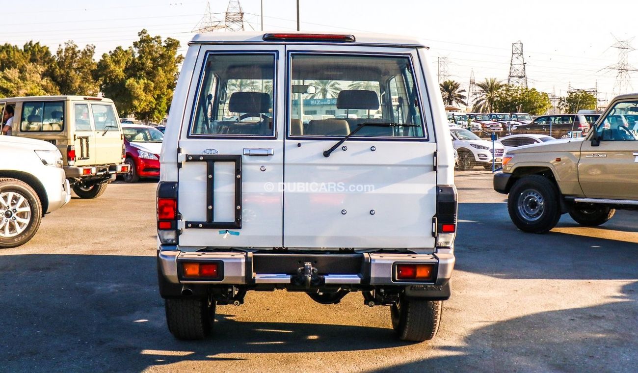 Toyota Land Cruiser Hard Top