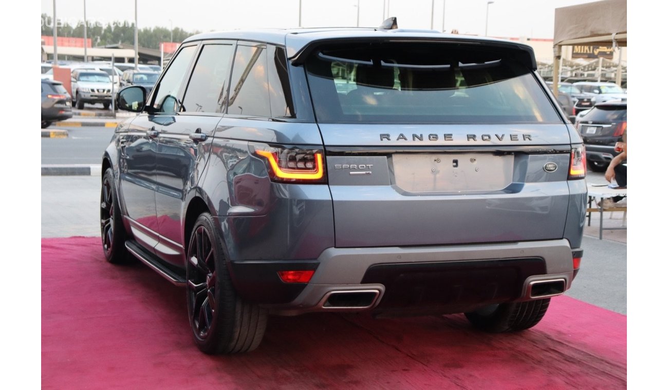 لاند روفر رانج روفر سبورت إتش أس إي Range Rover Sport / 2018 / GCC / original paint/ V6