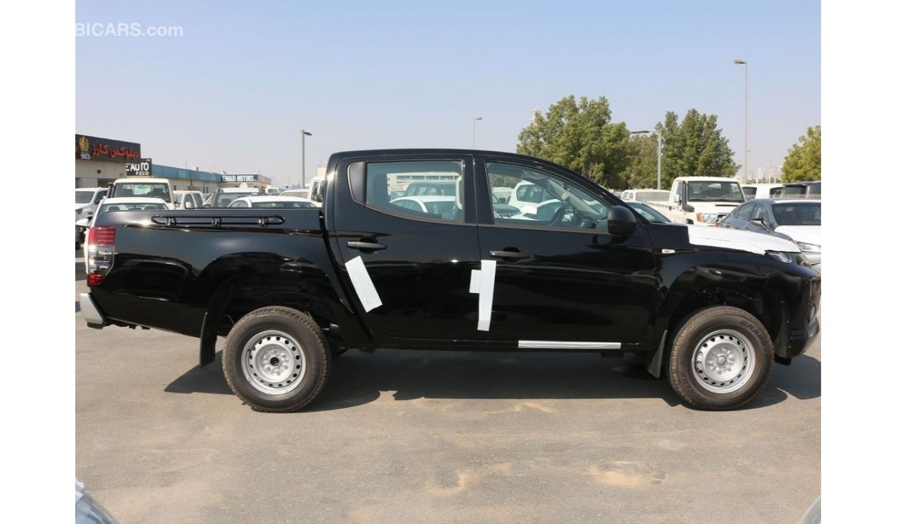 ميتسوبيشي L200 4x4 | Diesel Engine 2.5L | Double Cab | Power Locks and Windows | Export Only