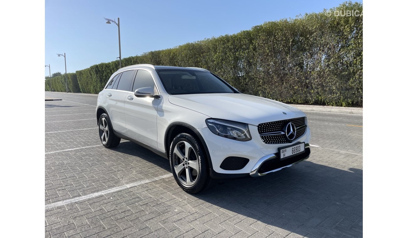 Mercedes-Benz GLC 300 Full option