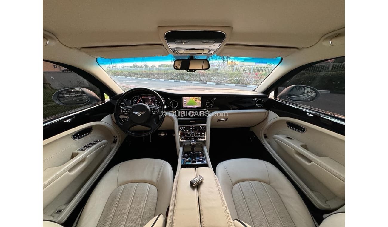 بنتلي مولسان BENTLEY MULSANNE 2012 V8 VIP LOW MILEAGE IN PERFECT CONDITION