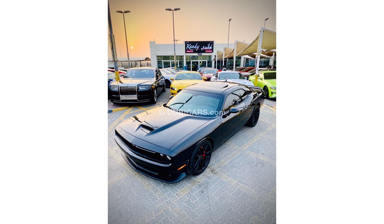 Dodge Challenger SXT For sale