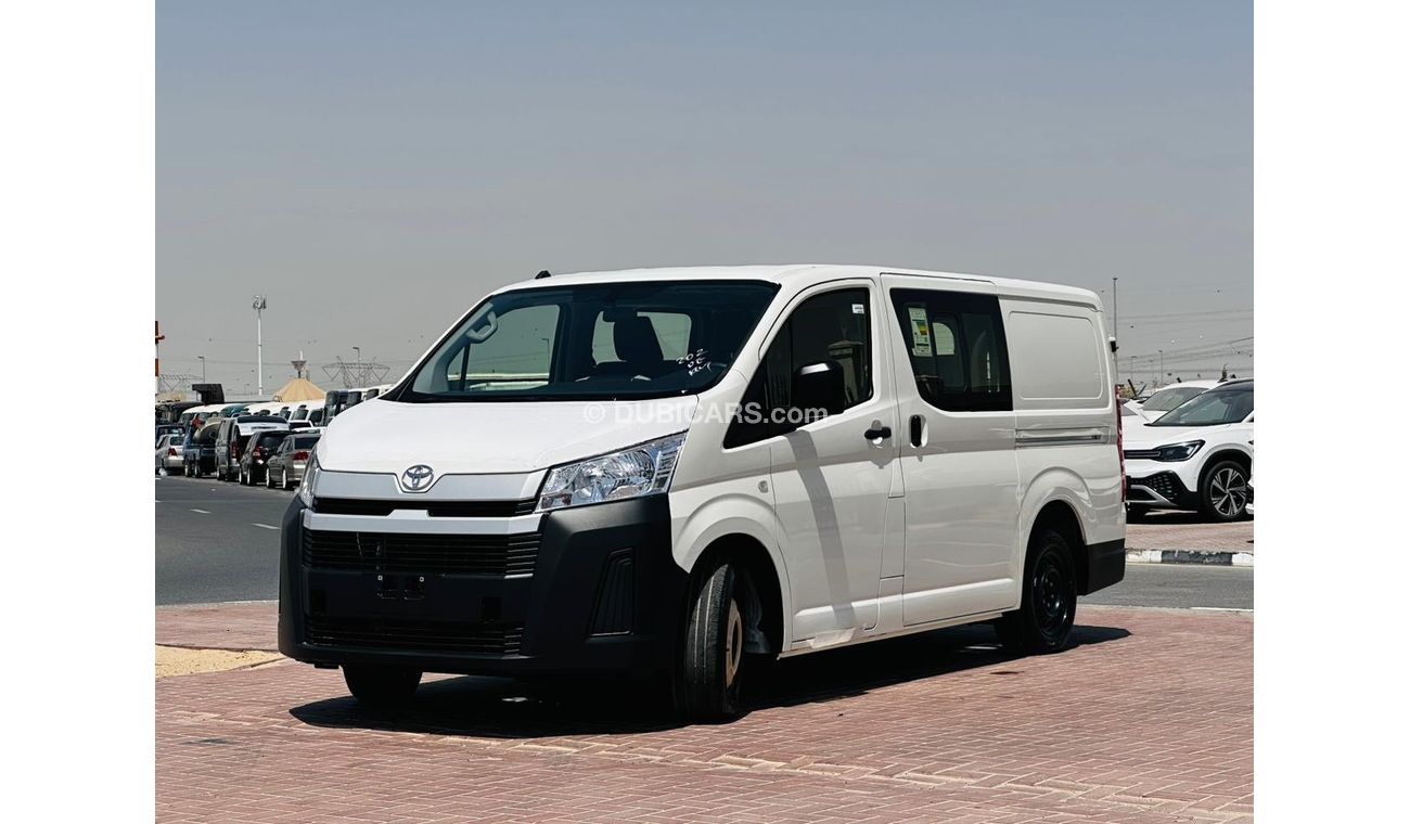 New TOYOTA HIACE 2023 V6 3.5L Van5 Doors6 Seats 2023 for sale in Dubai ...