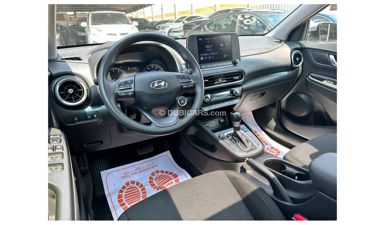 Hyundai Kona SEL