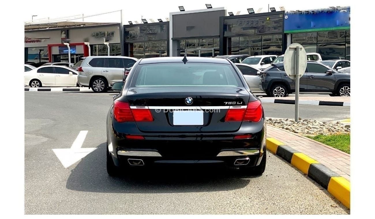 بي أم دبليو 740Li Li M-Package 2010