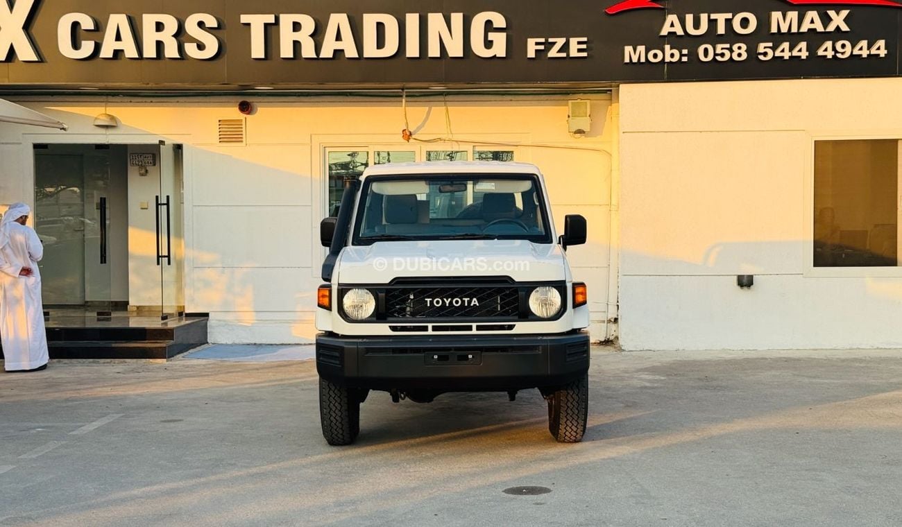 Toyota Land Cruiser Pick Up TOYOTA LAND CRUISER 79 4.2L 4WD SC PICKUP 2024 WITH DIFF LOCK