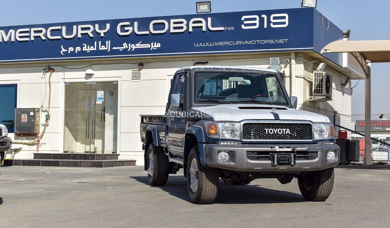 Toyota Land Cruiser Pick Up LX V8 4.5L