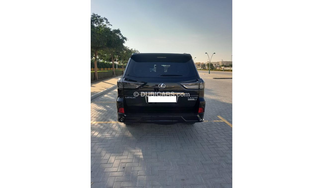 Lexus LX570 Lexus LX570S Black Edition 2020 / GCC Spec