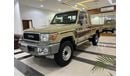 Toyota Land Cruiser Pick Up DLX Winch 4.0L