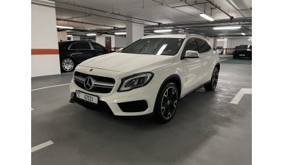 Mercedes-Benz GLA 250 Full options