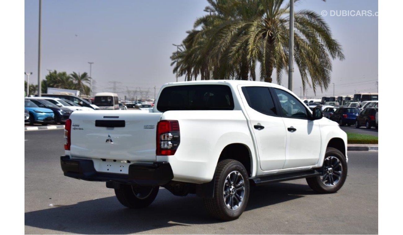 Mitsubishi L200 L200 Sportero Gls Black Edition 2.4l Diesel 4wd Automatic.