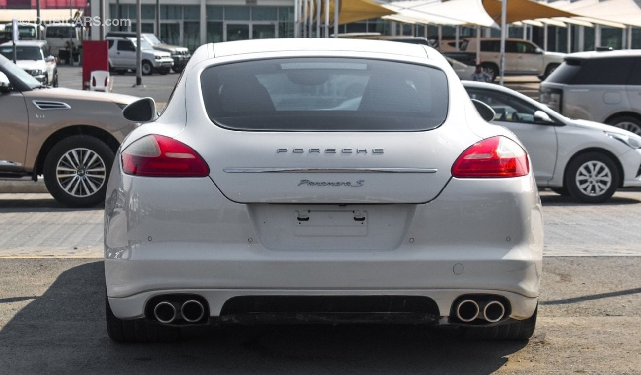 Porsche Panamera