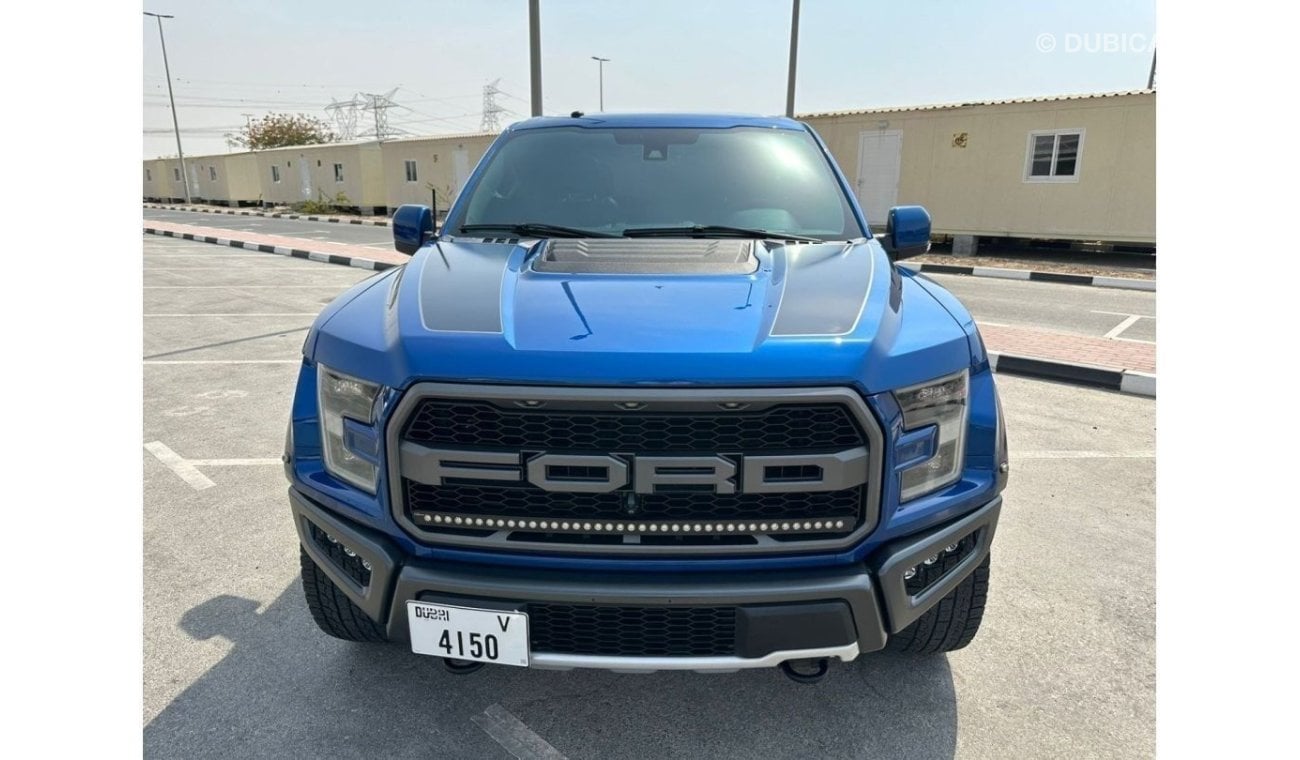 Ford F-150 Raptor new tyre