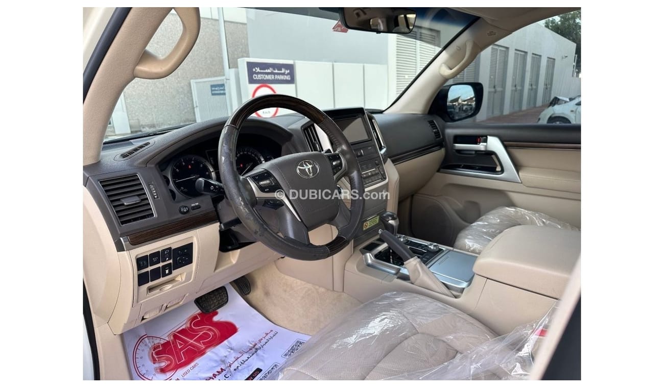 Toyota Land Cruiser EXR GCC