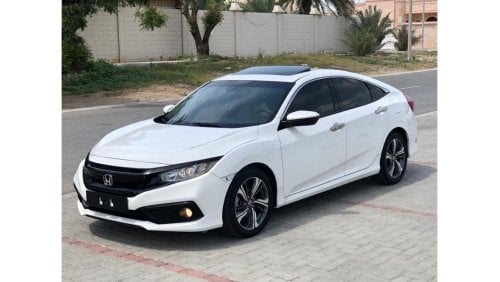 Honda Civic LX HONDA CIVIC 2020 1.6L ,GCC Specs / Sunroof