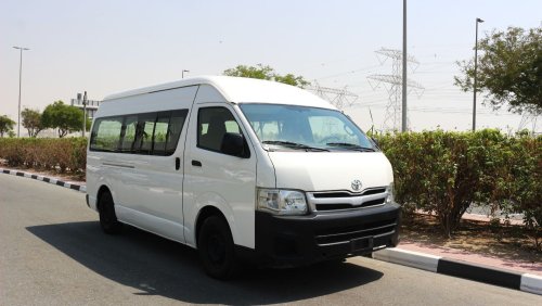 Toyota Hiace Toyota Hiac HIGHROOF 15 passenger model 2011 Petrol