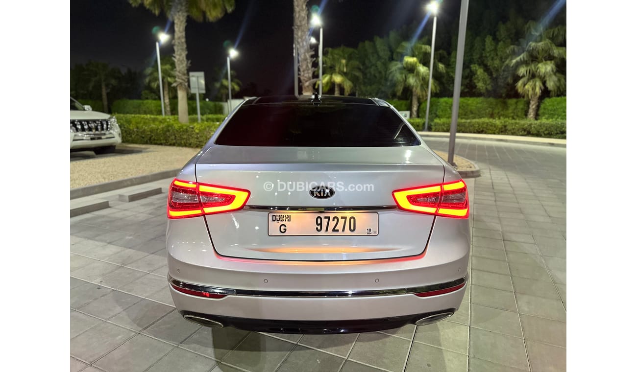 Kia Cadenza