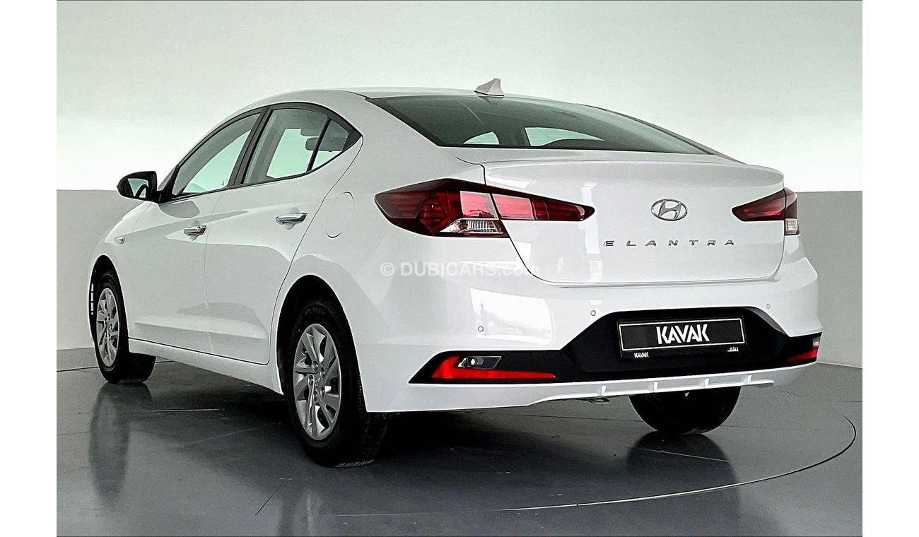 Used Hyundai Elantra Smart 2020 for sale in Dubai - 579200