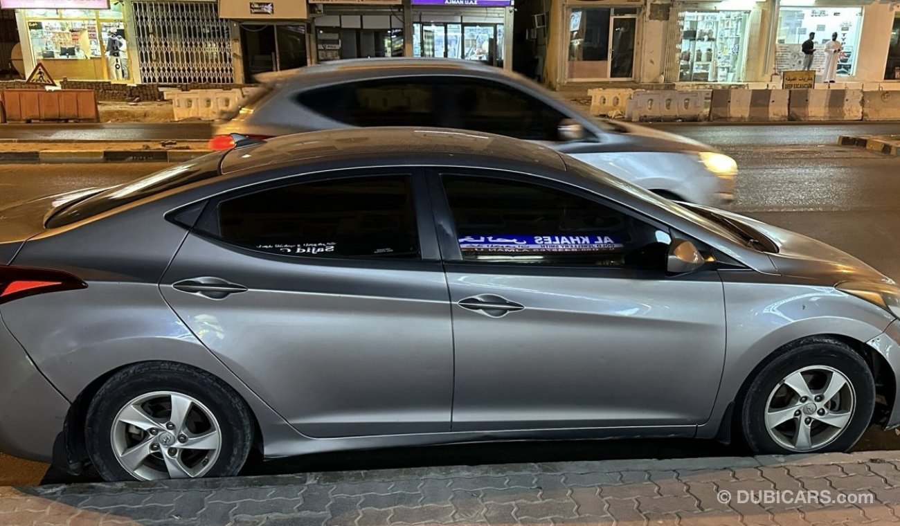 Hyundai Elantra