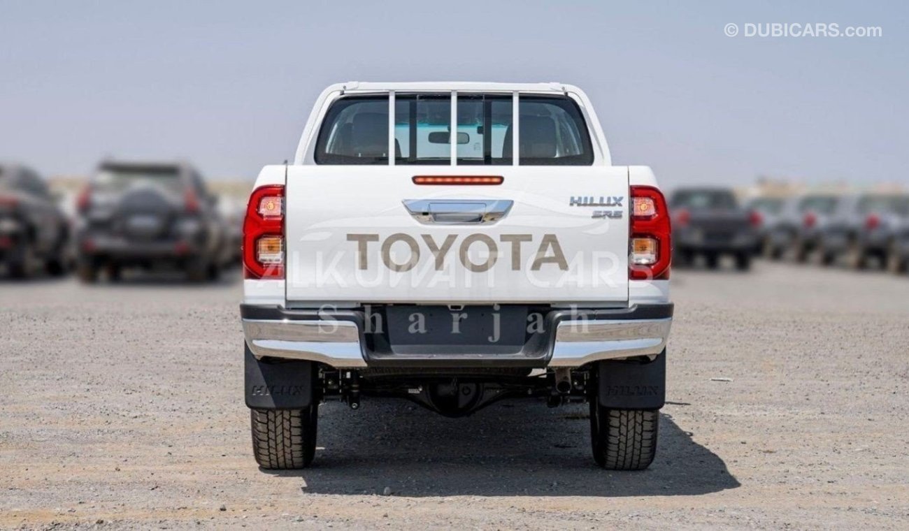 تويوتا هيلوكس Toyota Hilux 2.4L Diesel AT 4X4 Full Option 2024