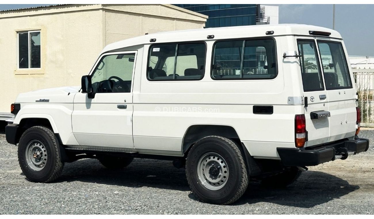 تويوتا لاند كروزر هارد توب TOYOTA LAND CRUISER HARD TOP 3 DOORS 4.2L DIESEL 2024