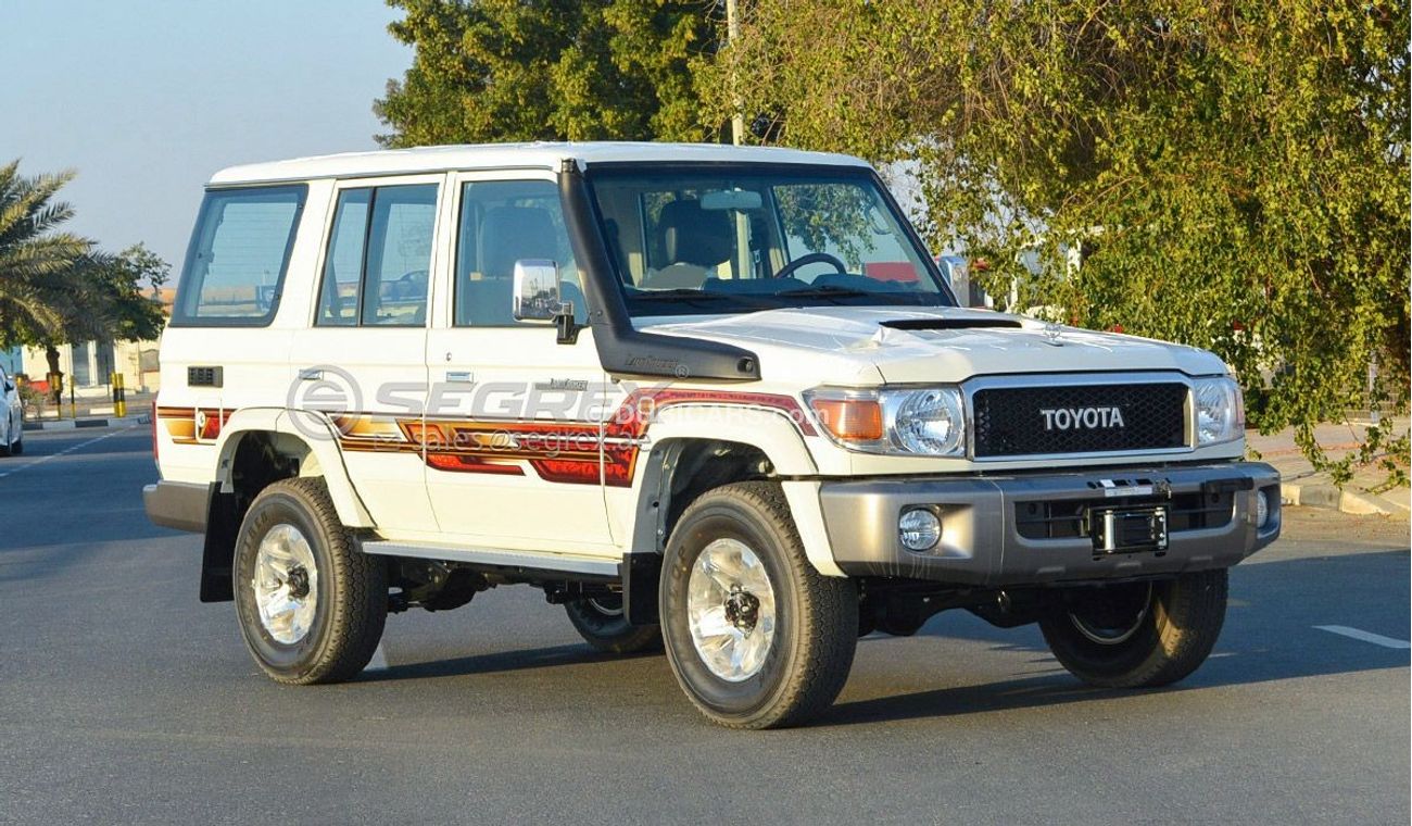 New Toyota Land Cruiser Hard Top LC76 4.5 T-DSL HARD TOP, WINCH, DIFF ...