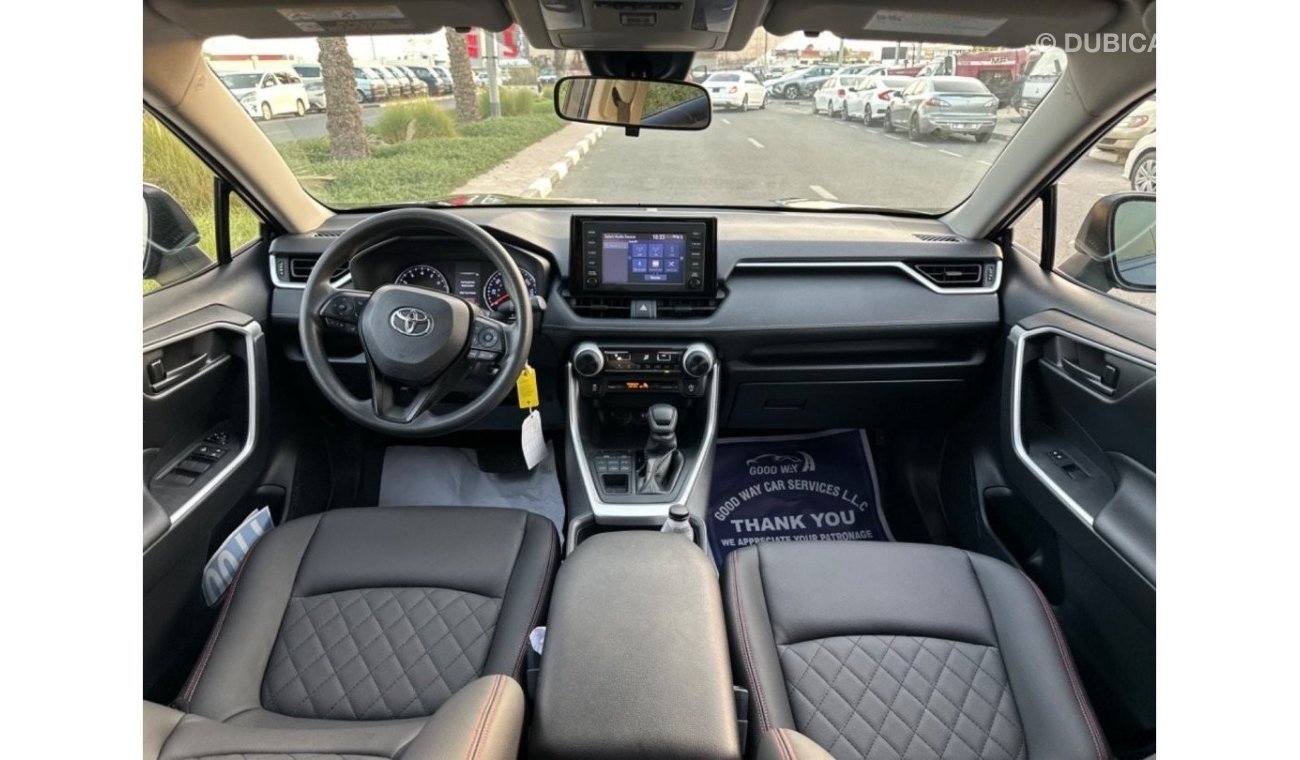 Toyota RAV4 LE Toyota RAV4 2019