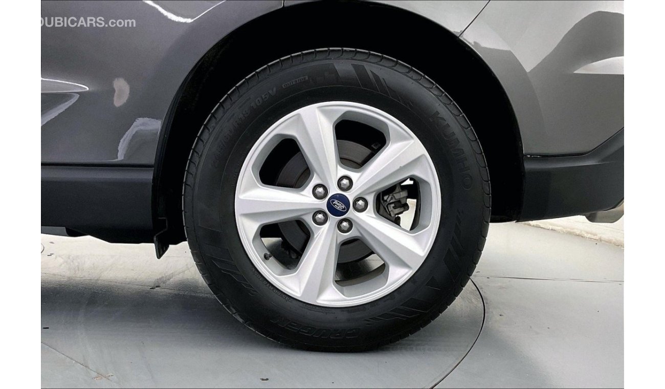 Ford Edge SE | 1 year free warranty | 1.99% financing rate | Flood Free