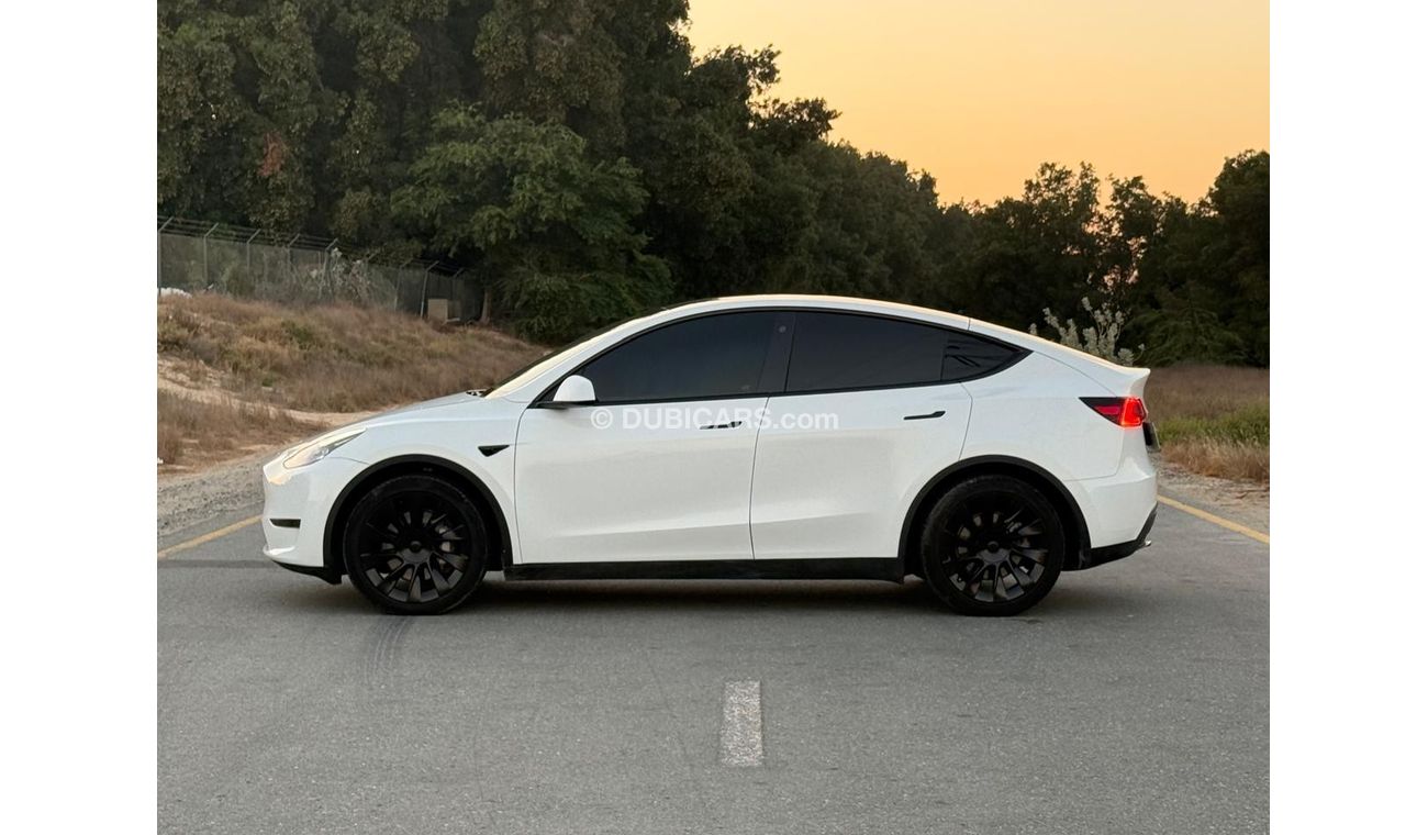 Tesla Model Y ONLY/2400/- AED MONTHLY INSTALLMENT WITH ZERO DOWN PAYMENT