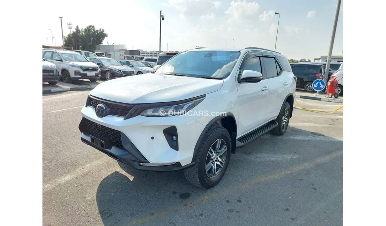 تويوتا فورتونر TOYOTA FORTUNER RIGHT HAND DRIVE 2022 MODEL 2.8 L DIESEL AUTOMATIC 8SEATER(PM16653)