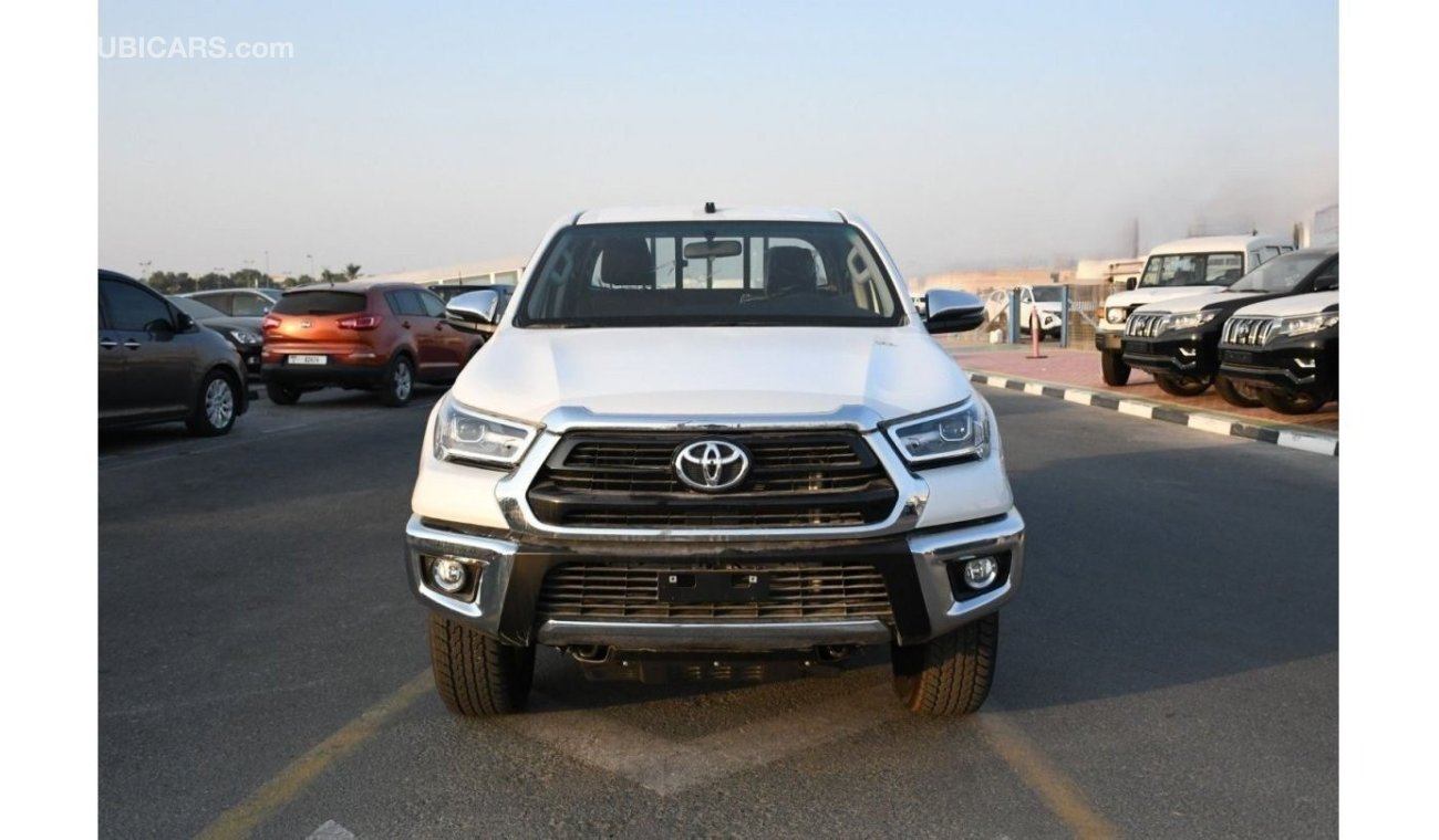 تويوتا هيلوكس Hilux 2.7L AT 4x4 Full option with push Start ( Inside Black and Red Available )