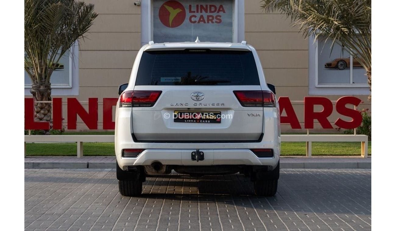 Toyota Land Cruiser VXR 4.0L Toyota Land Cruiser VXR 2023 GCC under Agency Warranty with Flexible Down-Payment.