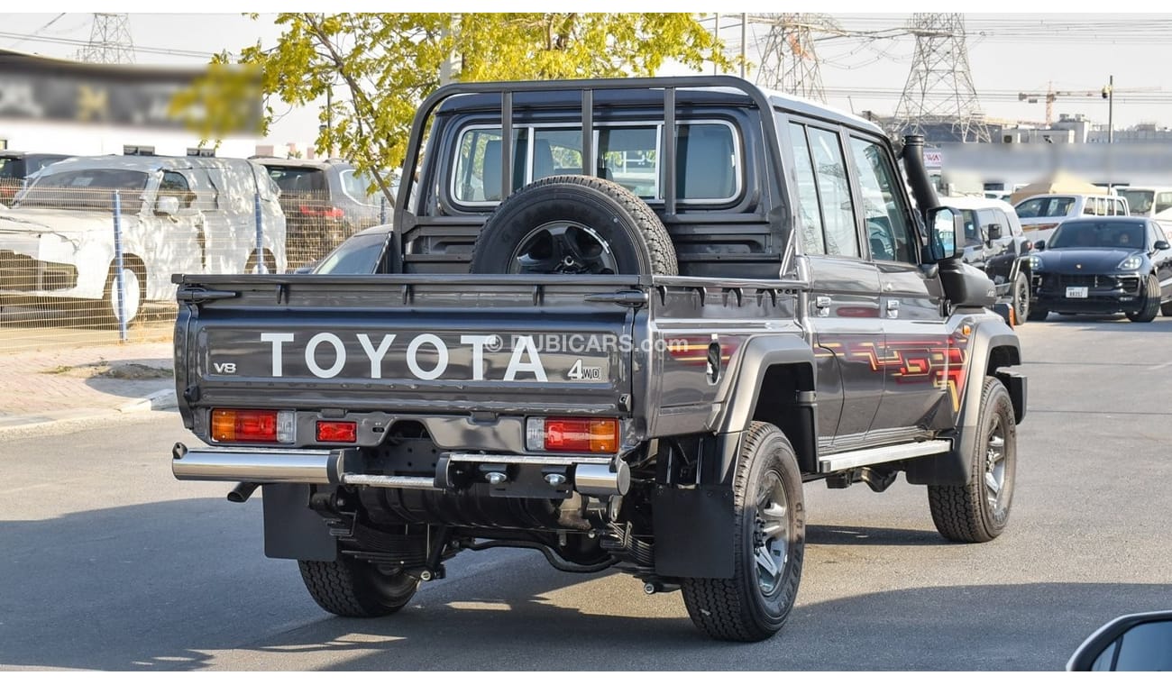 Toyota Land Cruiser Pick Up 4.5L V8 Diesel Double Cabin M/T