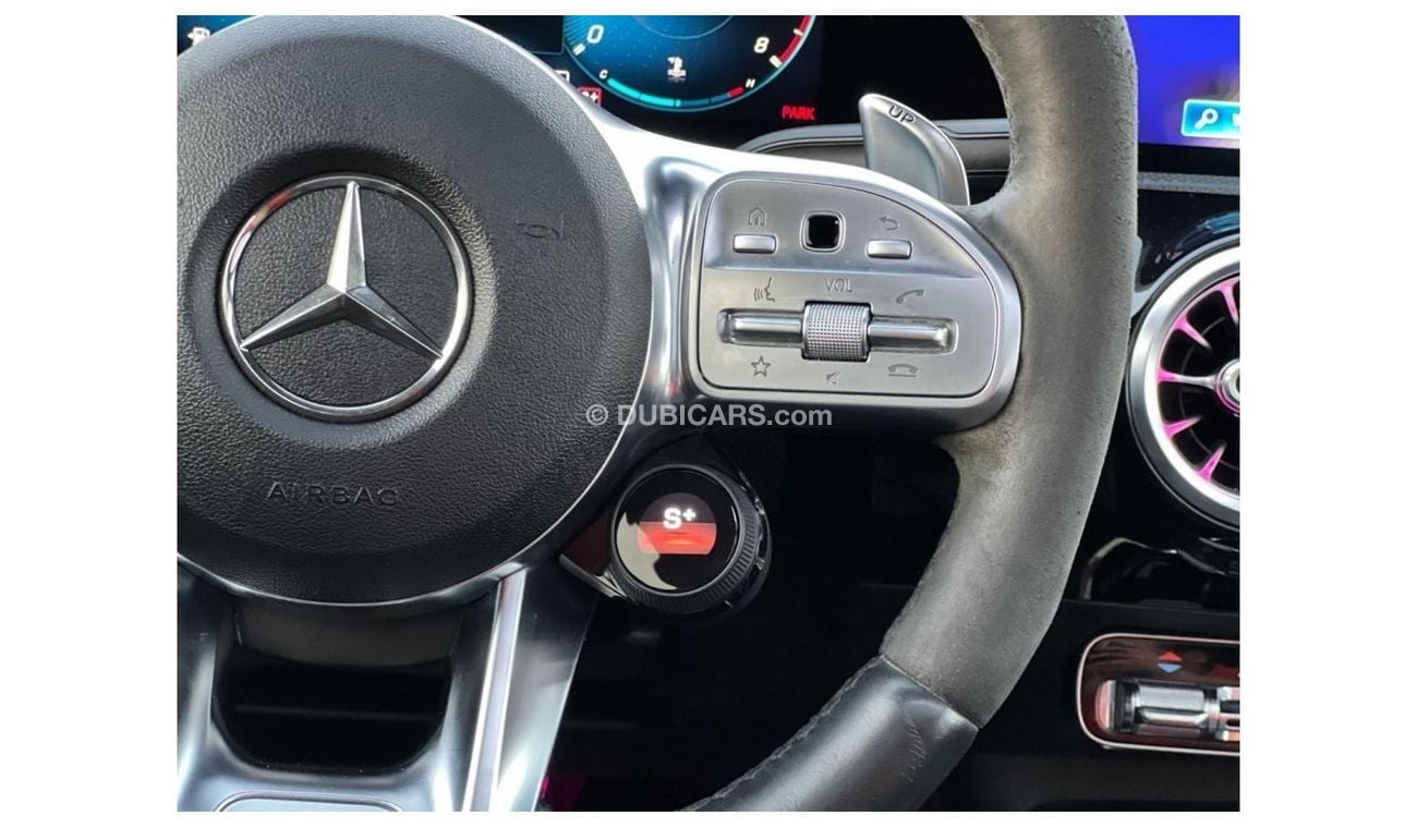 مرسيدس بنز CLA 35 AMG بريميوم +