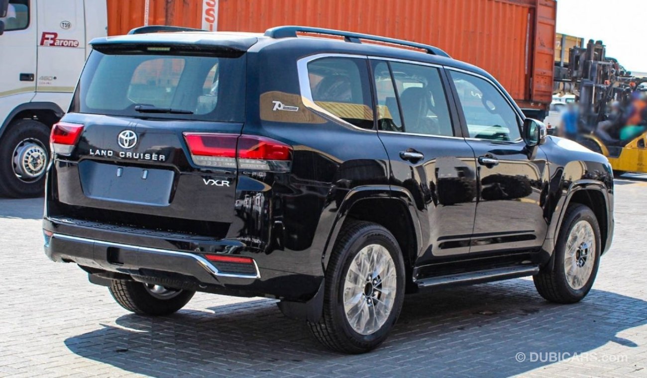 تويوتا لاند كروزر LAND CRUISER VXR 3.3L DIESEL 2024