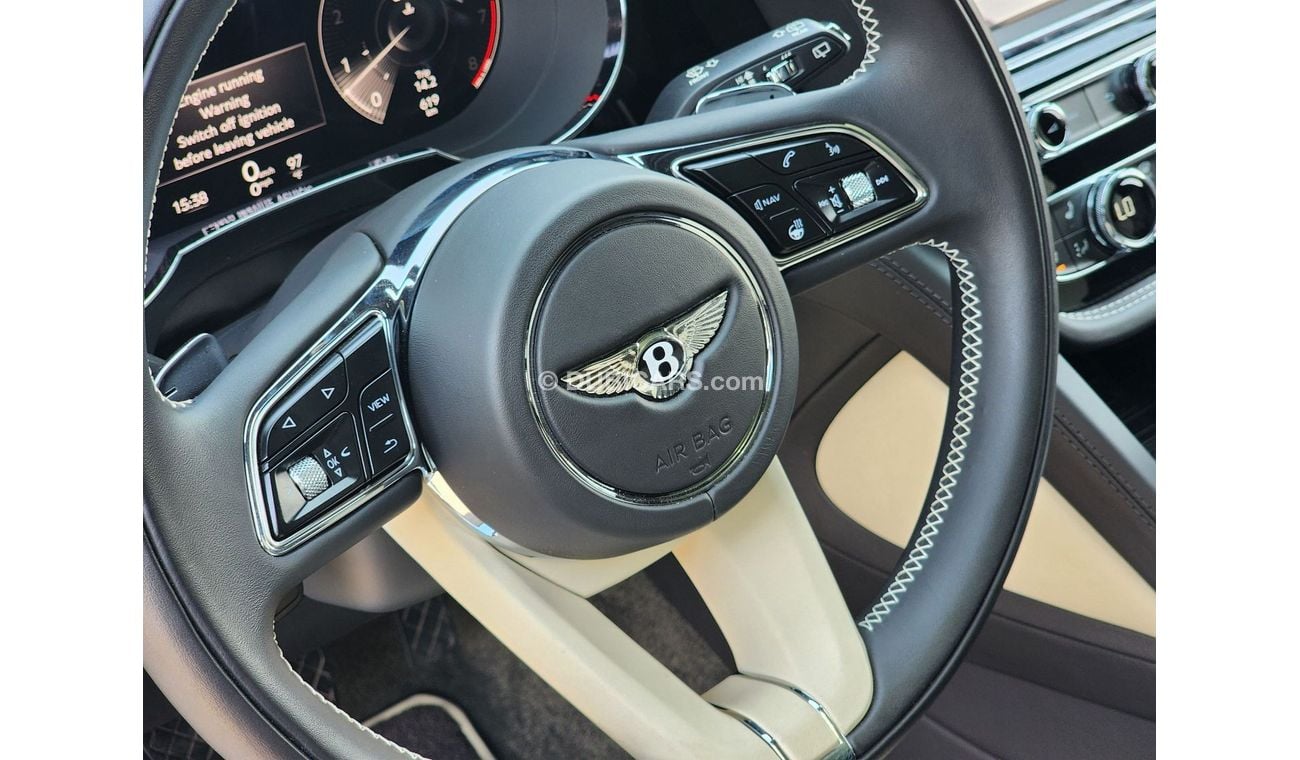 Bentley Bentayga V8 2023 - Brand New