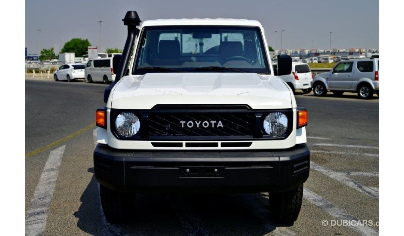 تويوتا لاند كروزر بيك آب 2024 TOYOTA LAND CRUISER 79 SINGLE CAB V8 4.5L DIESEL 4WD MT