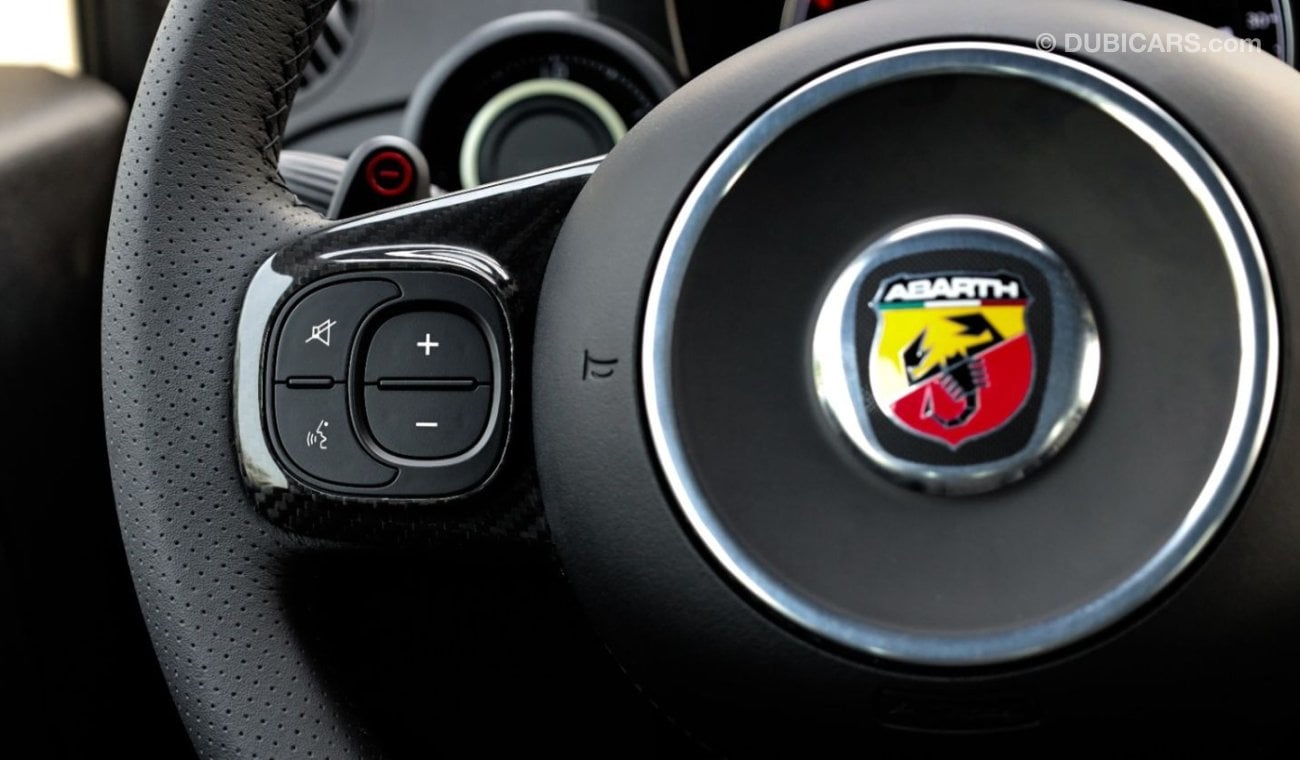 أبارث 695 Abarth 695 Turismo 1.4L , TurboCharged , Zero KM GCC SPECS