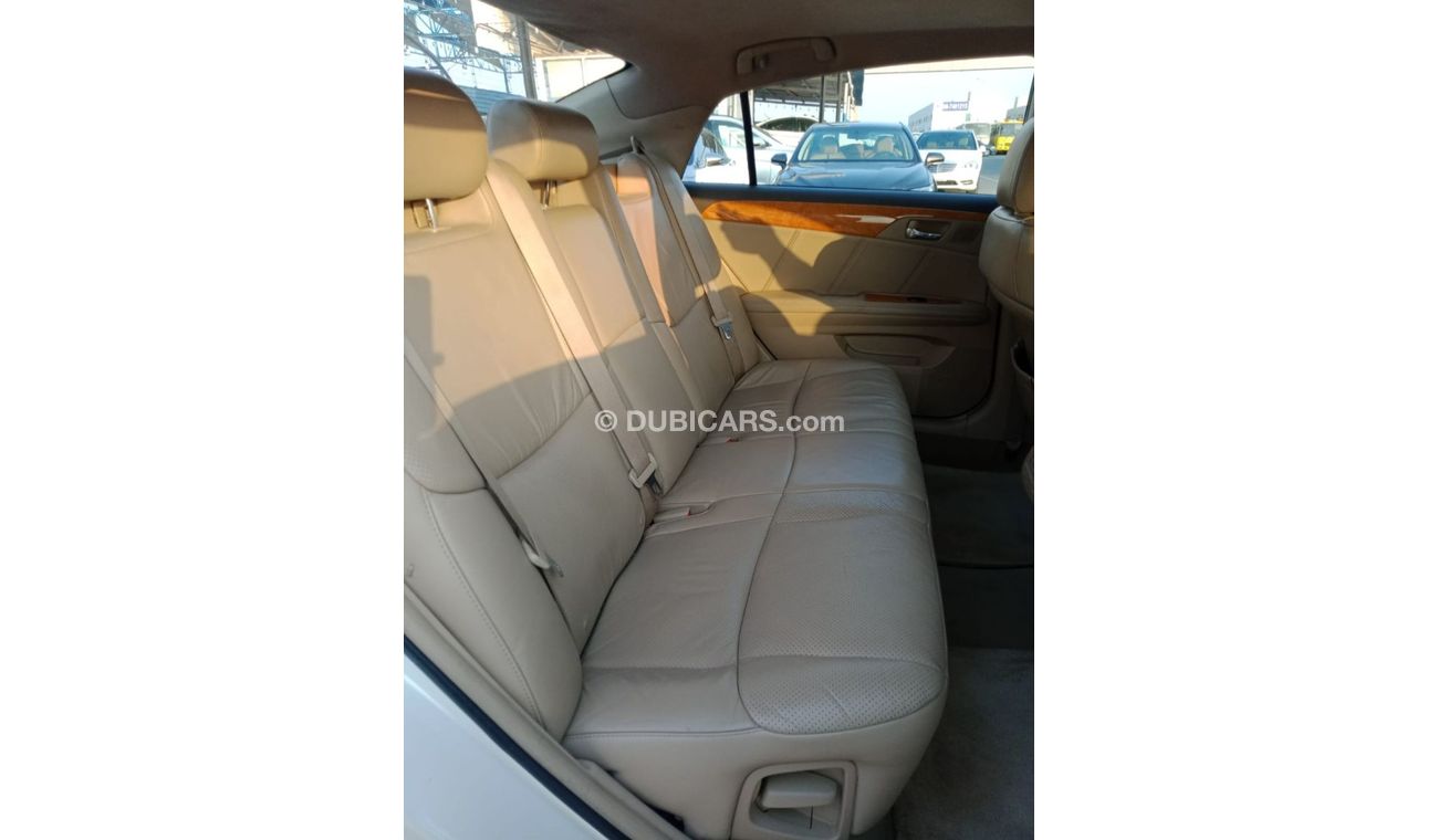 تويوتا افالون Toyota Avalon Limited V6 3.5L Model 2007