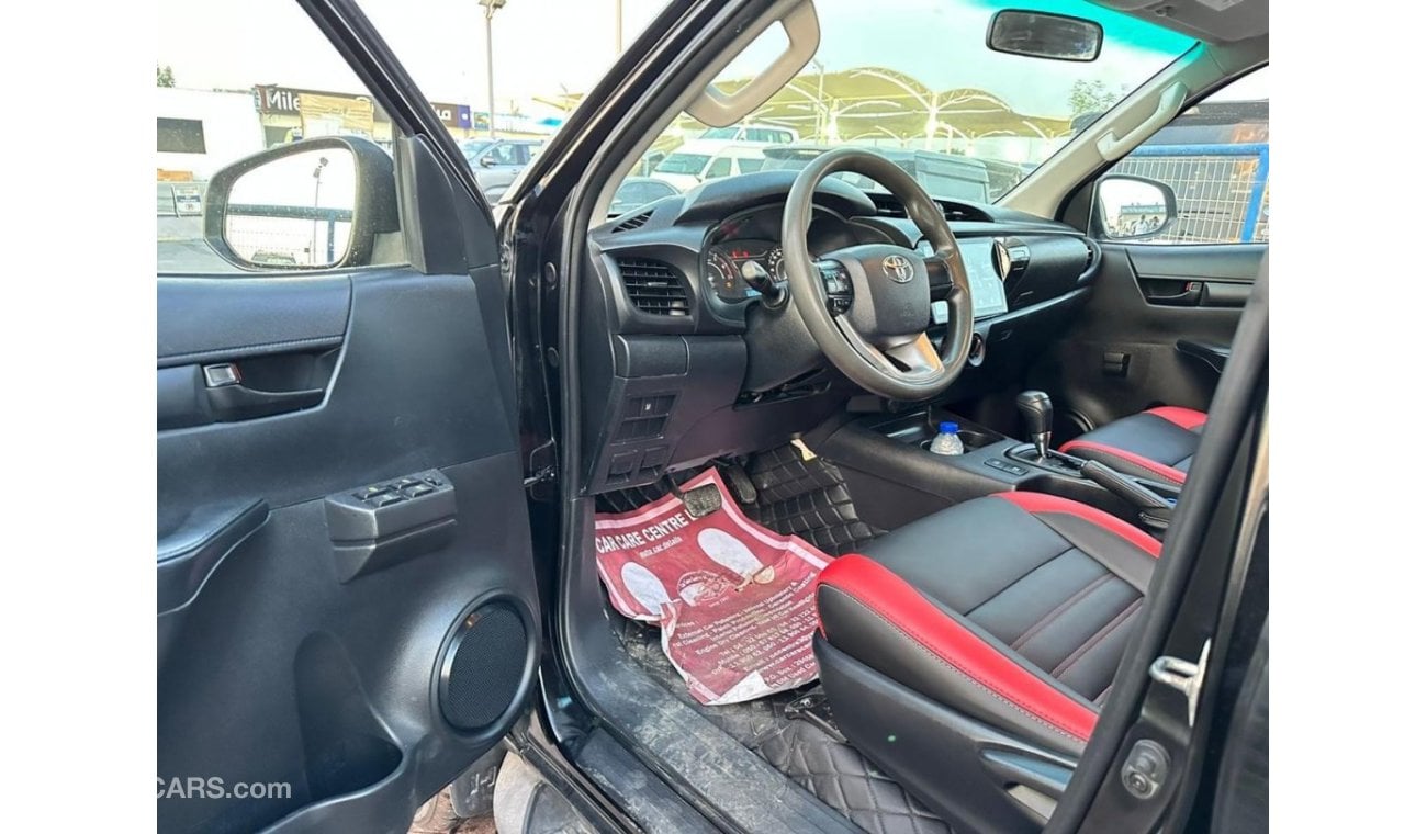 Toyota Hilux S GLX 2.7L 4WD A/T