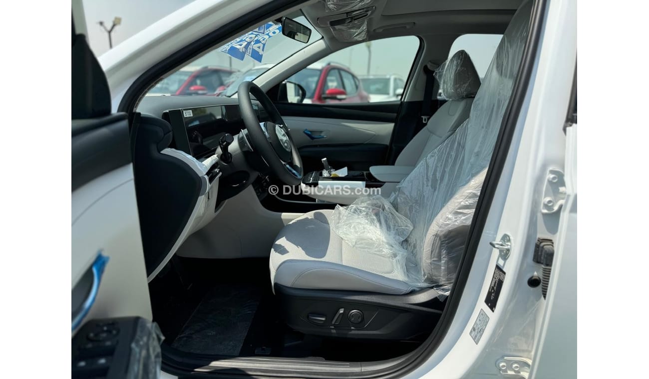 هيونداي توسون HYUNDAI TUCSON 1.6T - 2025 MODEL - WHITE COLOR