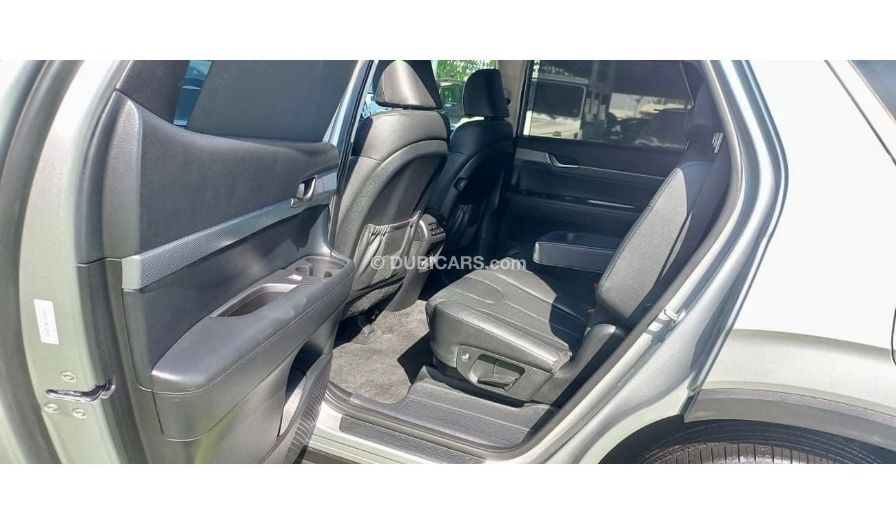 Hyundai Palisade Premium