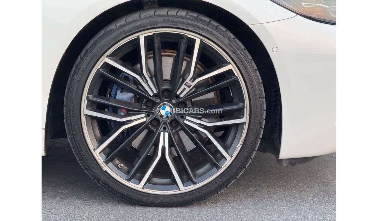 بي أم دبليو 530i Luxury M Sport Package 2.0L