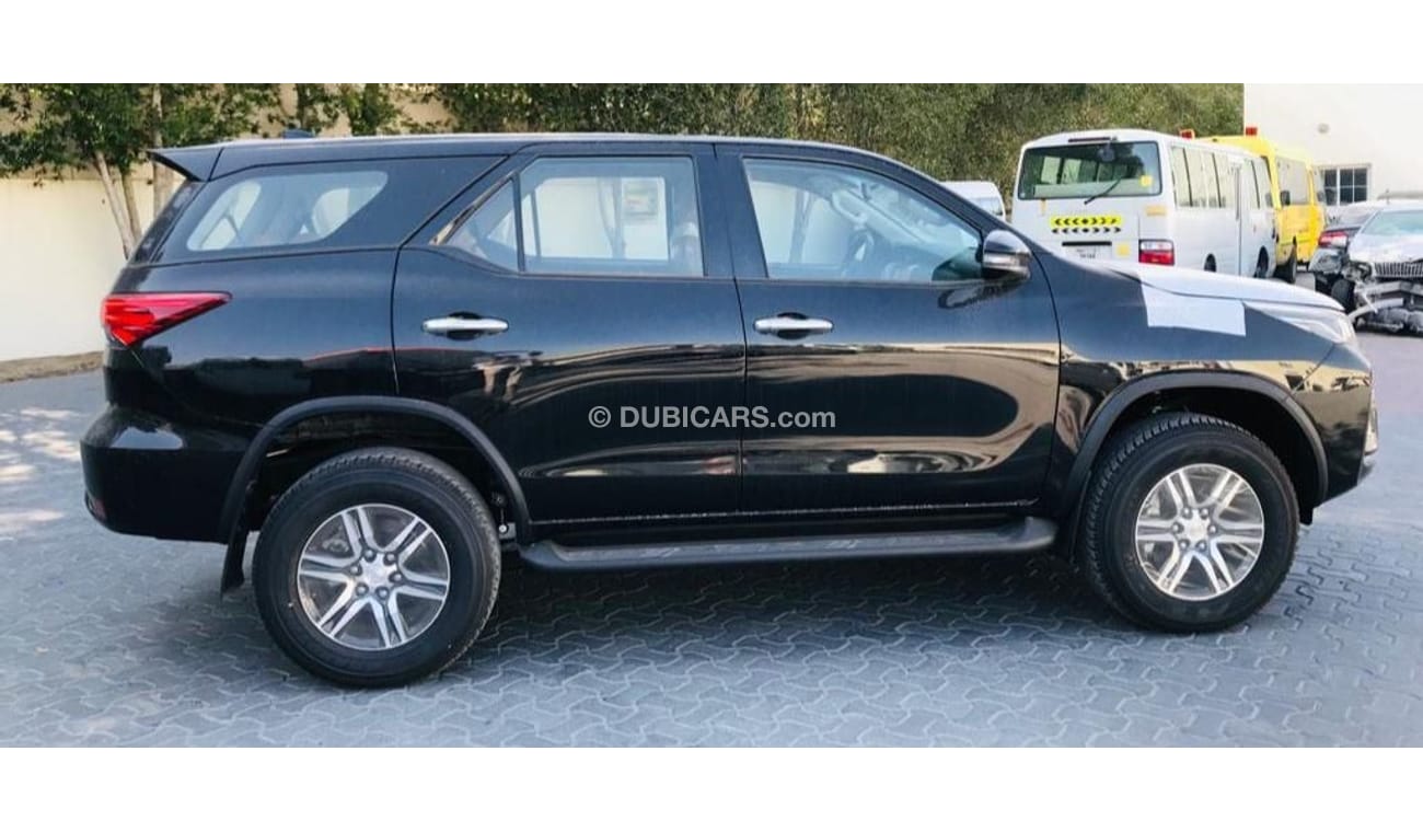 تويوتا فورتونر TOYOTA FORTUNER 2.7L PETROL 2024 MODEL GCC SPEC