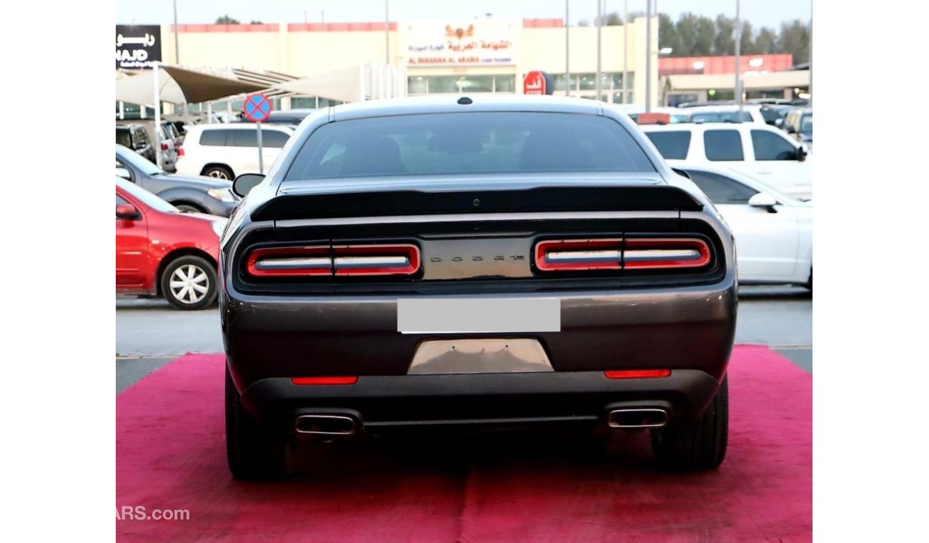 دودج تشالينجر Dodge Challenger SXT / 2023 / USA / v6 / Only 5,000mi