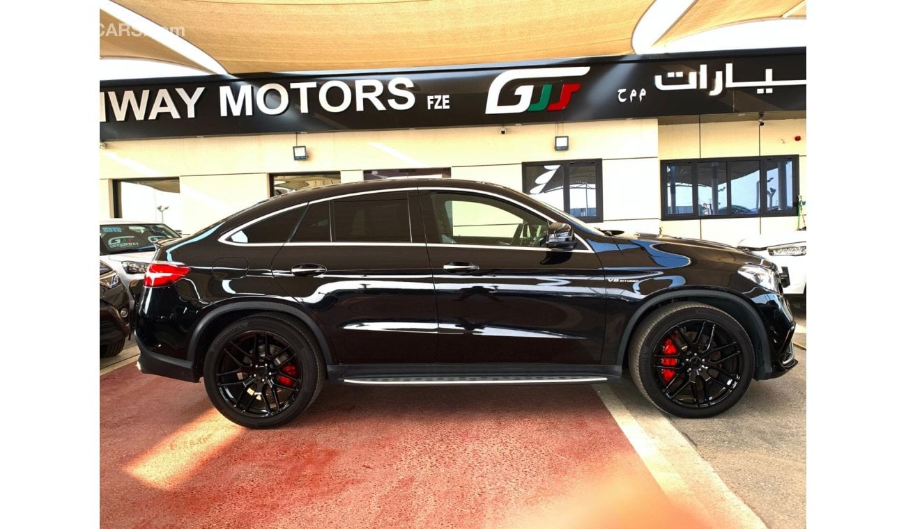 Mercedes-Benz GLE 63 AMG MERCEDES BENZ GLE 63 S COUPE